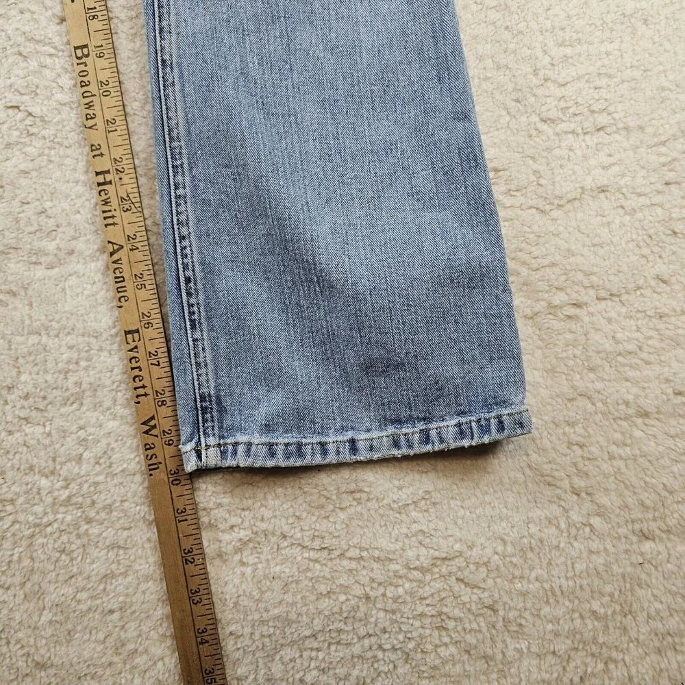 Jones Sport‎ Jeans Women's Size 6 Blue Denim Light Wash Wide Flare Leg Mom Stone